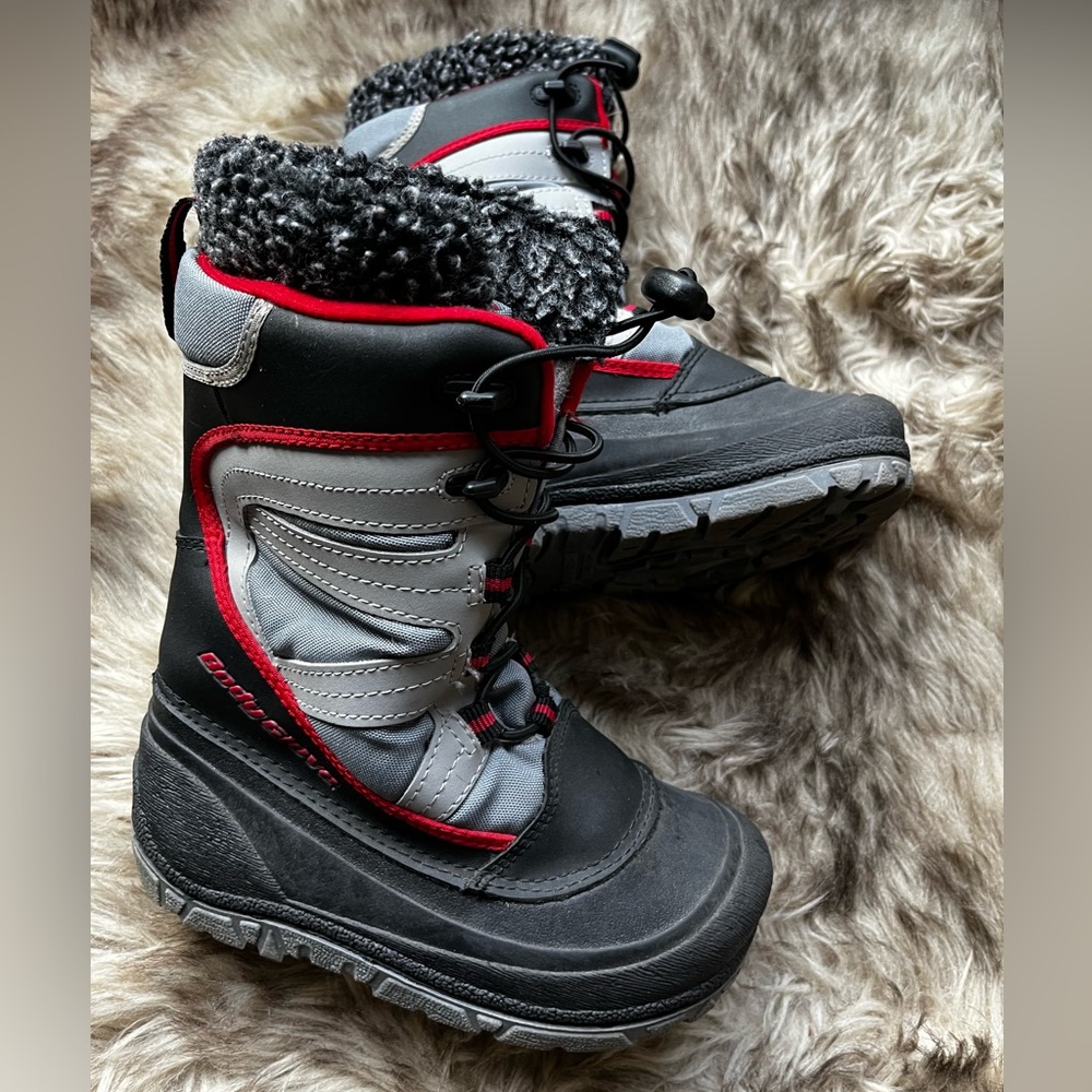 Body Glove Youth Snow Boots -size 11